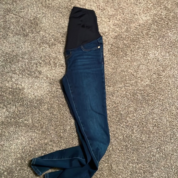 Soft stretchy denim leggings. - Picture 3 of 15